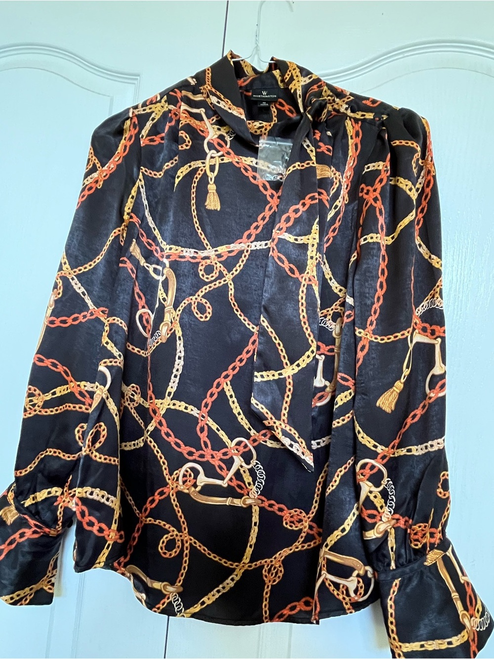 Worthington Black Satin Blouse with Gold & Rust Chain Print - Picture 4 of 4